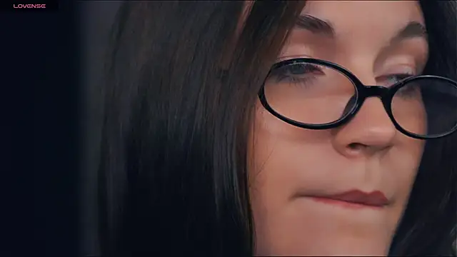 BettieBourque online show from November 21, 6:40 pm