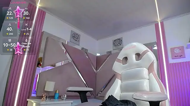 Charlotte ebony  online show from November 21, 12:48 pm