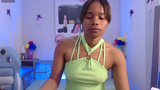 Snapshot of ingrid03_taffur chatting on July 14, 6:47 pm ingrid03 taffur online show from July 14, 6:47 pm
