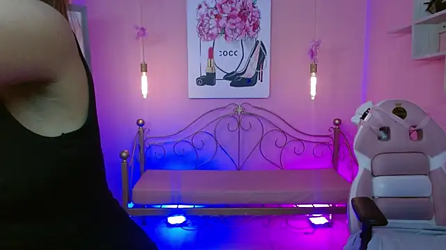 ingrid03 taffur online show from April 4, 6:58 pm