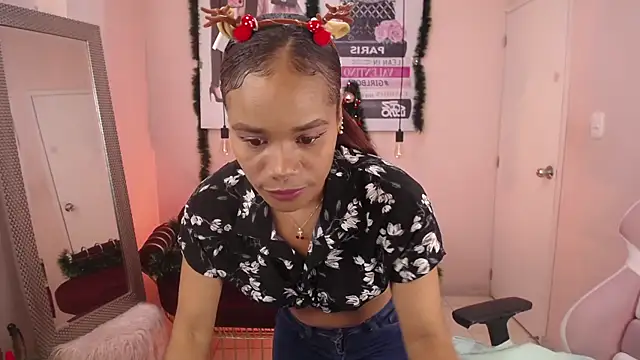 ingrid03 taffur online show from December 22, 9:37 pm