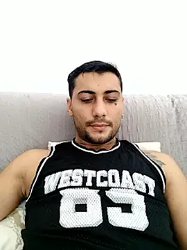 gooddboy01 online show from October 25, 8:57 am