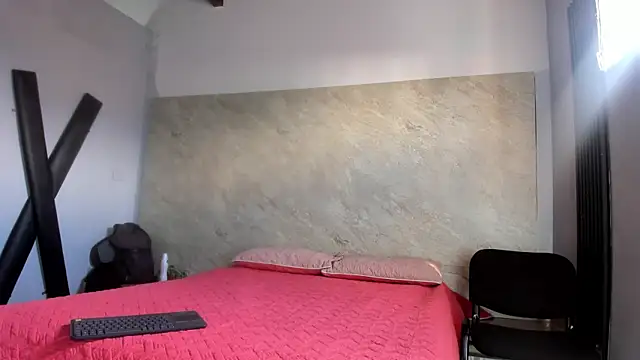 Amara luxe online show from November 5, 7:50 pm