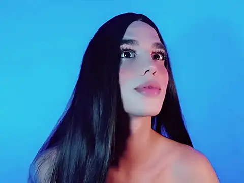 Rreginax online show from October 17, 6:32 pm