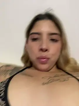 AnaFoxxx  online show from February 11, 12:10 am