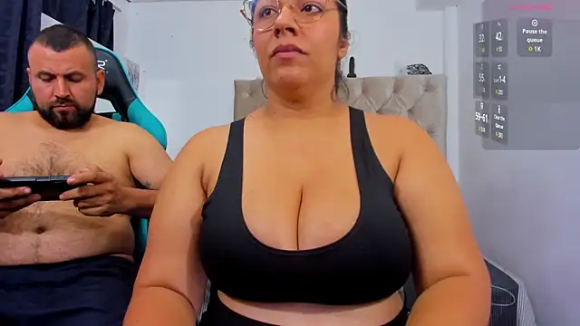 milo mila01 online show from November 15, 1:31 am