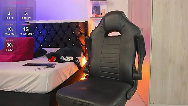  Duriel online show from February 17, 7:44 pm