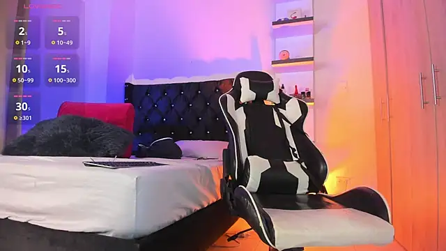  Duriel online show from March 31, 4:31 pm