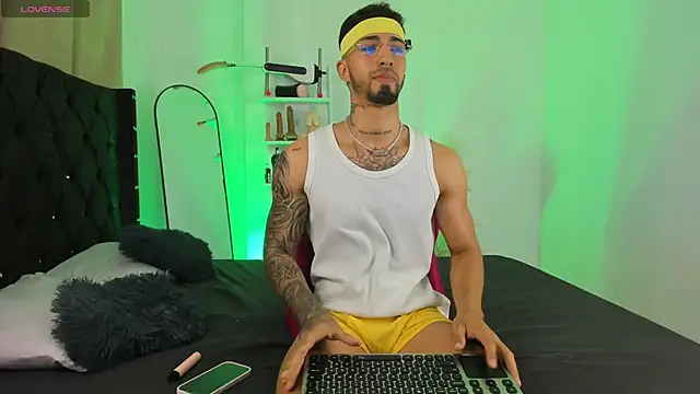  Duriel online show from October 2, 4:10 pm