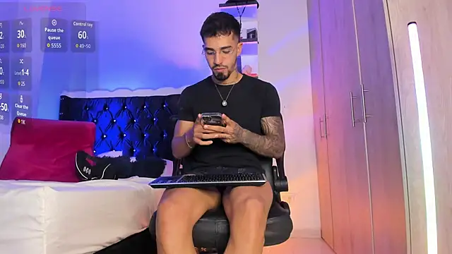  Duriel online show from April 2, 10:49 pm