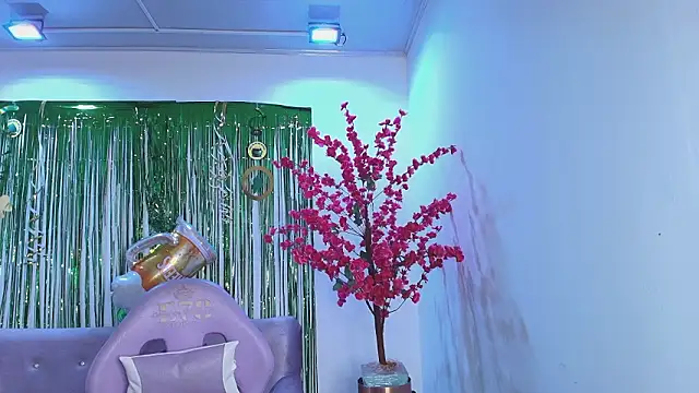 Summer miller online show from March 19, 11:32 am