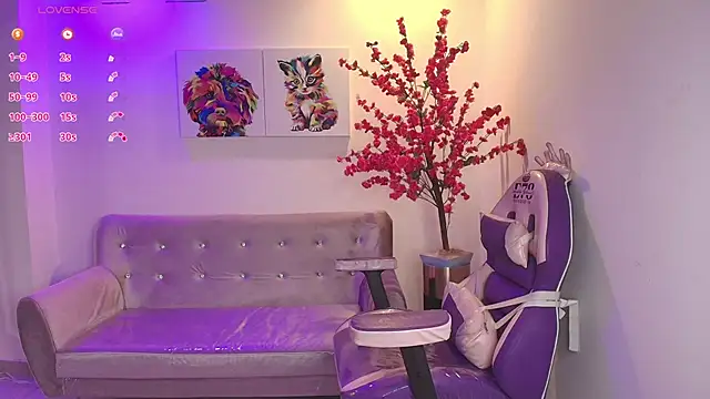 Summer miller online show from March 31, 11:34 am