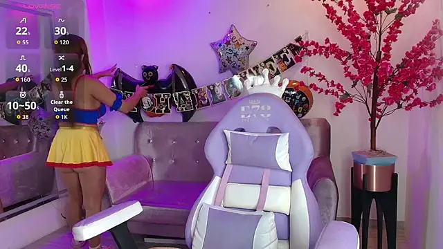 Summer miller online show from October 25, 11:53 am