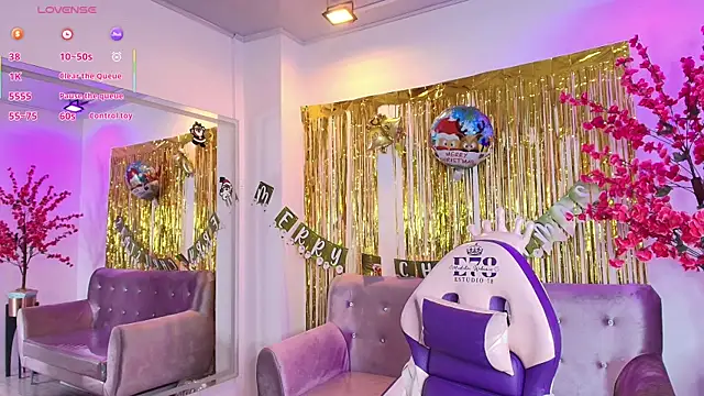 Summer miller online show from December 22, 11:43 am