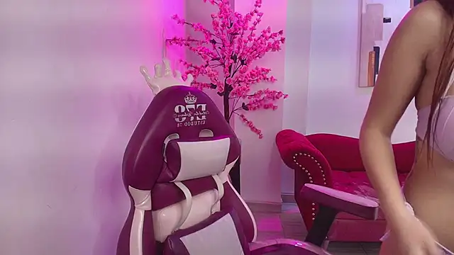 Summer miller online show from November 30, 11:33 am