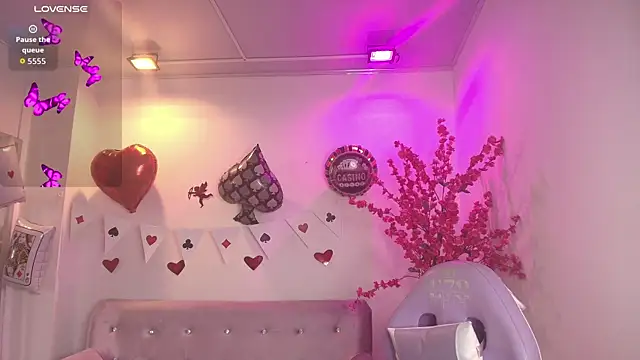 Summer miller online show from February 24, 11:33 am