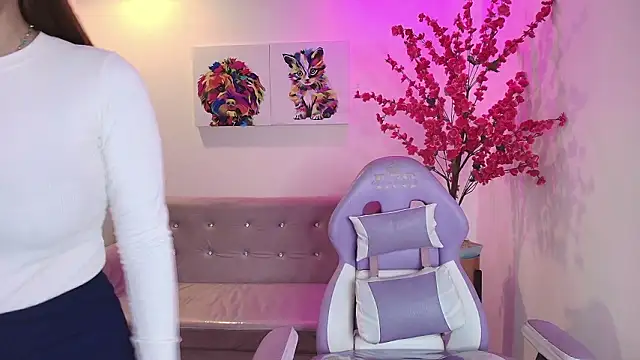 Summer miller online show from March 7, 11:27 am