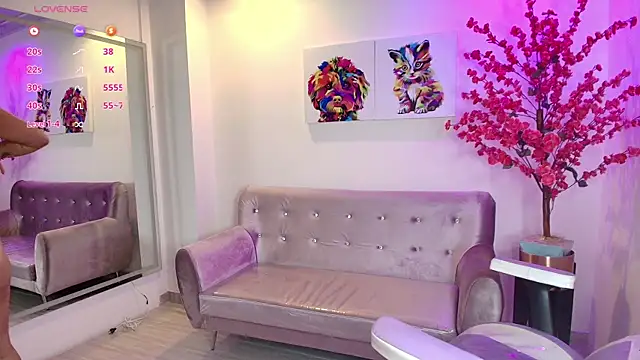 Summer miller online show from October 15, 11:29 am