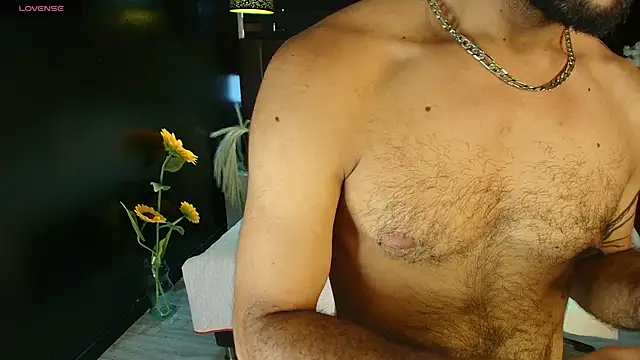 Lobo sex21 online show from November 24, 7:36 pm