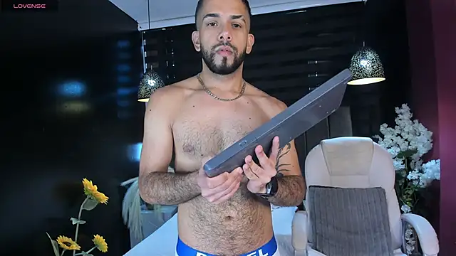 Lobo sex21 online show from November 23, 1:43 pm