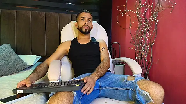 Lobo sex21 online show from October 25, 8:09 pm