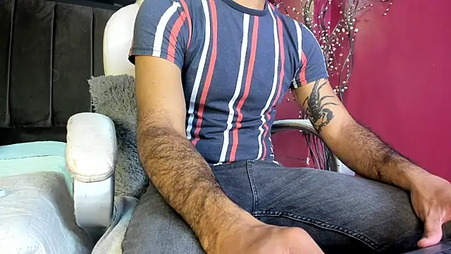 Lobo sex21 online show from October 27, 7:26 pm