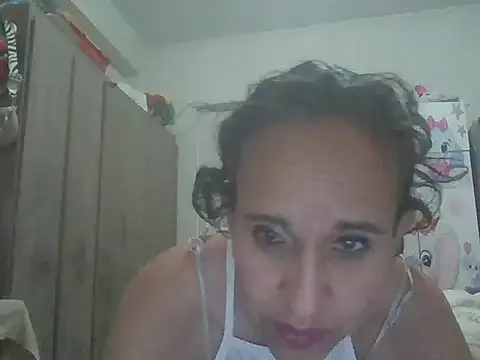 Snapshot of pecosa1809 chatting on November 2, 3:11 am pecosa1809 online show from November 2, 3:11 am