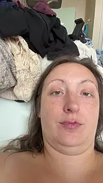 allnaturalmermaid online show from April 6, 9:05 pm