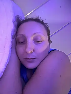 allnaturalmermaid online show from January 9, 9:05 am