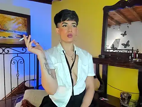 Zulyhenao online show from November 28, 3:28 am