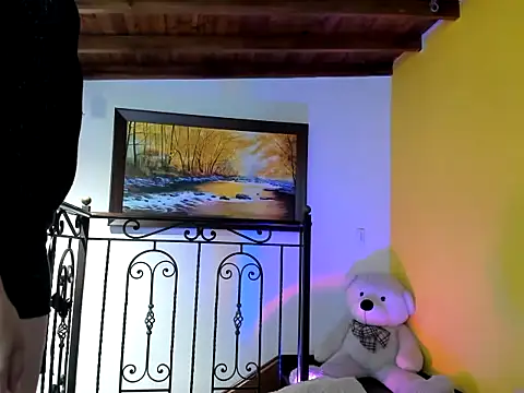 Zulyhenao online show from November 1, 11:48 am