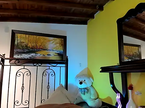 Zulyhenao online show from October 30, 4:55 am