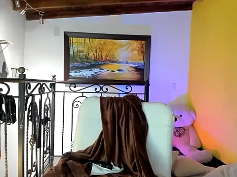 Zulyhenao online show from November 17, 11:53 pm