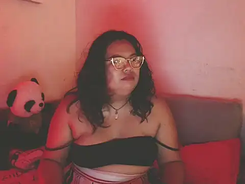 Snapshot of Charlotte_Rot2 chatting on October 4, 12:56 am Charlotte Rot2 online show from October 4, 12:56 am