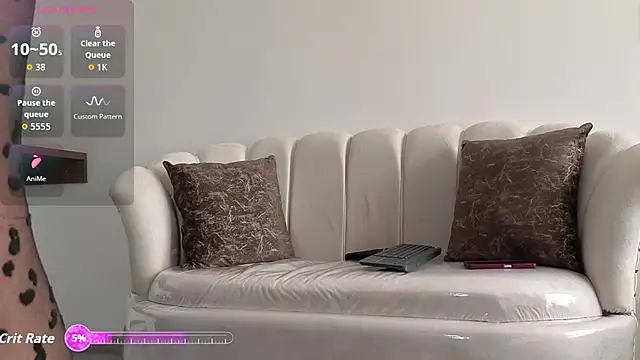 Jade Amado  online show from November 28, 2:06 pm