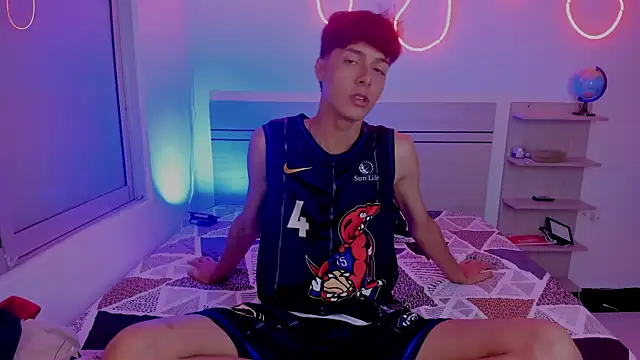 luccas ferreira online show from November 24, 7:14 pm