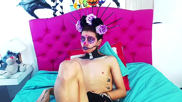 Patrick-Rios online show from November 1, 6:46 pm