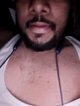 Snapshot of ProXydelhi chatting on April 5, 11:44 pm ProXydelhi online show from April 5, 11:44 pm