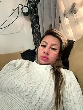 GisellTorres36 online show from November 17, 6:34 pm