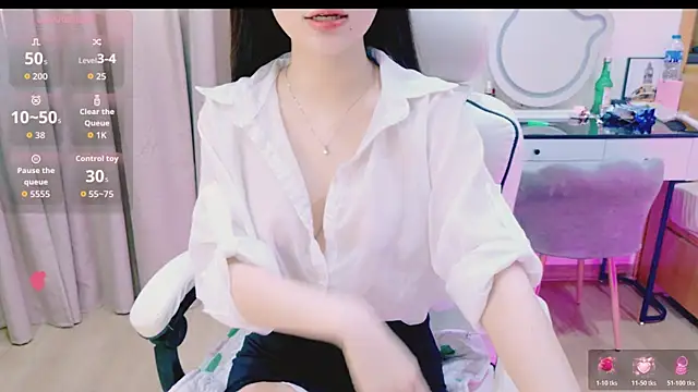  Aria Moonie online show from May 11, 3:30 am