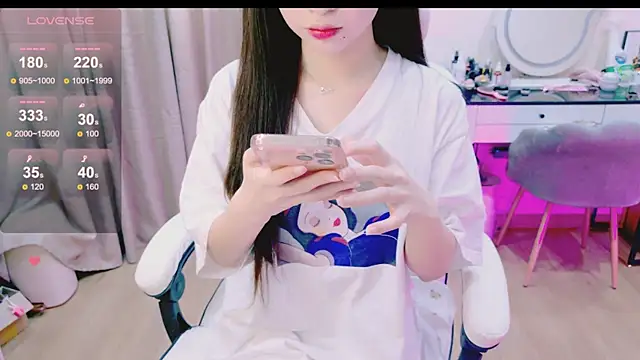 Snapshot of _Aria_Moonie chatting on June 26, 3:12 am Aria Moonie online show from June 26, 3:12 am
