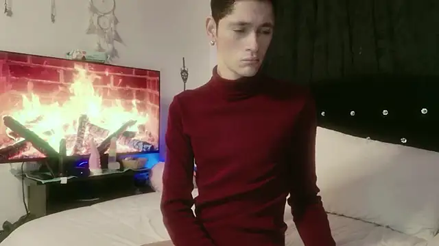 Tyler cat online show from October 28, 11:09 am