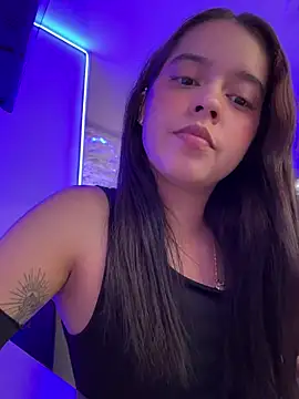 gabriiieela  online show from November 13, 10:35 pm