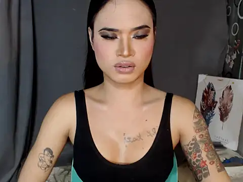 TSsexy LOVERxxxx online show from November 2, 8:08 am