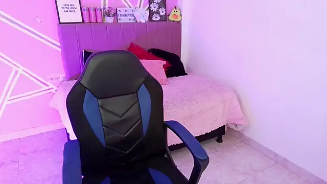 koning moretti online show from April 10, 8:16 pm