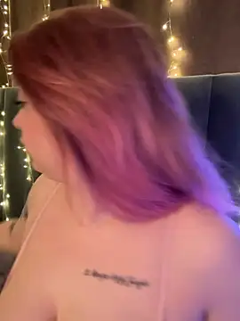 KellyMoors online show from February 7, 1:24 am