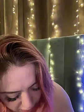 KellyMoors online show from February 25, 1:50 am