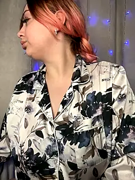 KellyMoors online show from November 23, 2:49 pm