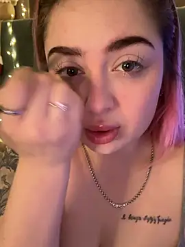 KellyMoors online show from February 6, 1:34 am