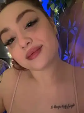 KellyMoors online show from February 26, 1:49 am